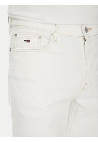 Tommy Jeans Szorty jeansowe Ryan DM0DM20956 Biały Regular Fit. Kolor: biały. Materiał: bawełna #5