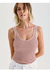 Reserved - Bawełniany top w paski - czerwony. Kolor: czerwony. Materiał: bawełna. Wzór: paski #1