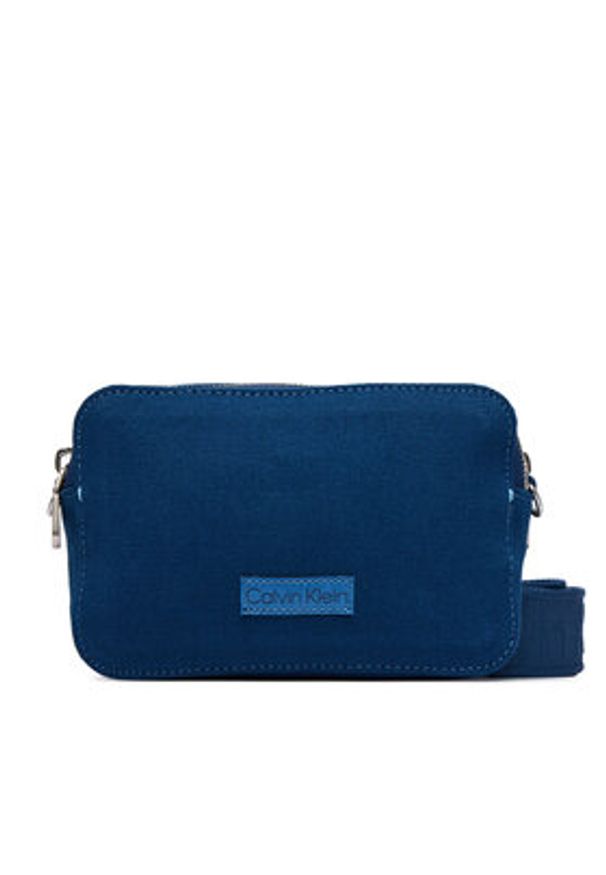 Calvin Klein Torebka Webbing Strap Canvas Camera Bag LV04F3385G Niebieski. Kolor: niebieski