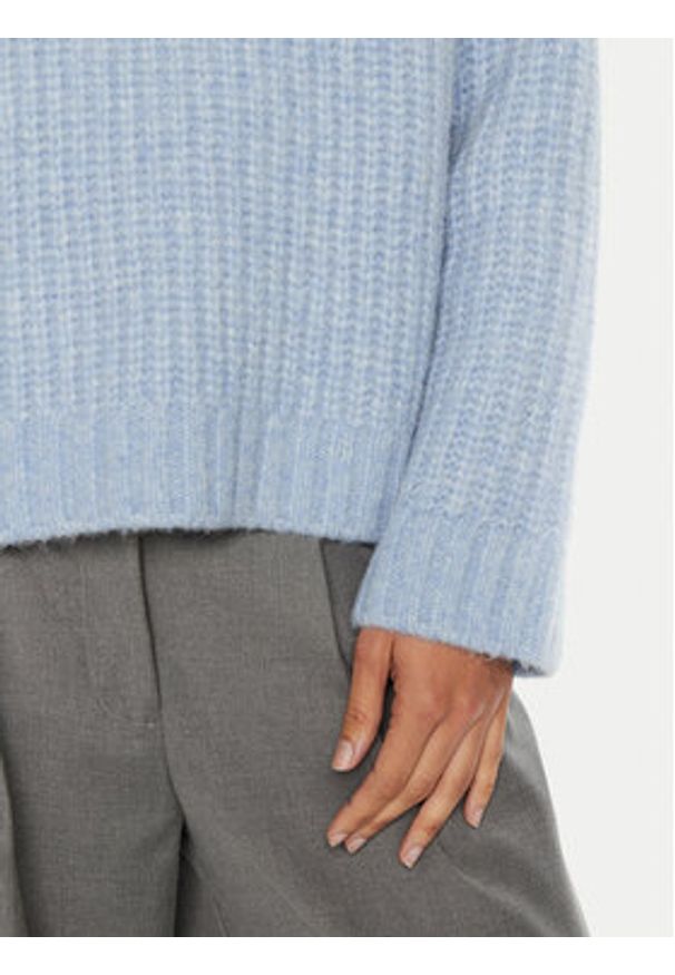 2NDDAY Golf Bernardo 2245340460 Niebieski Loose Fit. Typ kołnierza: golf. Kolor: niebieski. Materiał: syntetyk