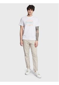 Guess T-Shirt Logo M3GI61 K9RM1 Biały Slim Fit. Kolor: biały. Materiał: bawełna #3