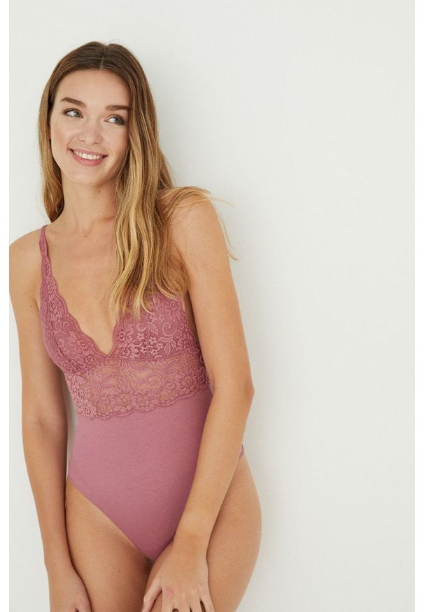 Women Secret - women'secret body Bodylette kolor różowy koronkowe gładki. Kolor: różowy. Materiał: koronka. Wzór: gładki