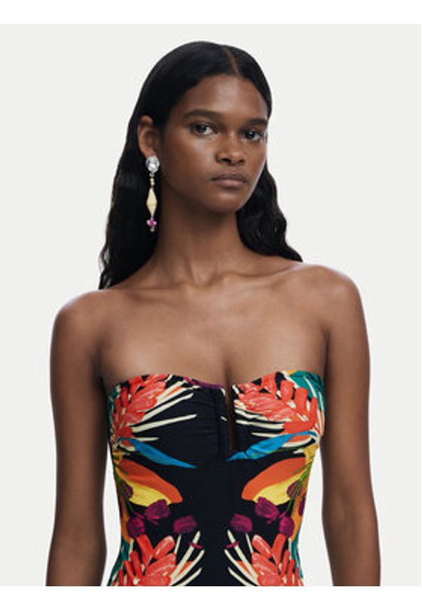 Desigual Strój kąpielowy Bahamas 25SWMK09 Czarny. Kolor: czarny. Materiał: syntetyk