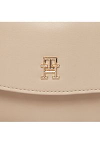 TOMMY HILFIGER - Tommy Hilfiger Torebka Chic Crossover AW0AW16686 Beżowy. Kolor: beżowy. Materiał: skórzane