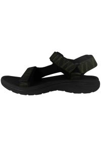 Sandały Lee Cooper LCW-24-34-2622MA czarne. Nosek buta: otwarty. Zapięcie: rzepy. Kolor: czarny. Materiał: materiał. Sezon: lato #2