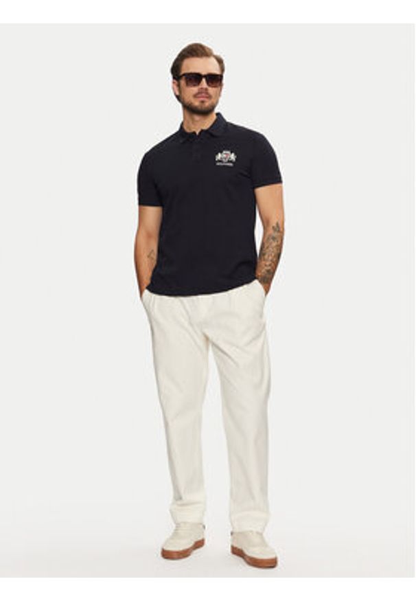 TOMMY HILFIGER - Tommy Hilfiger Polo Icon Graphic MW0MW37516 Granatowy Regular Fit. Typ kołnierza: polo. Kolor: niebieski. Materiał: bawełna