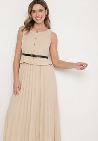 Born2be - Ciemnobeżowa Sukienka Bez Rękawów z Plisami i Paskiem z Klamrą Iffale. Okazja: na co dzień, na spacer. Kolor: beżowy. Długość rękawa: bez rękawów. Styl: klasyczny, casual #7