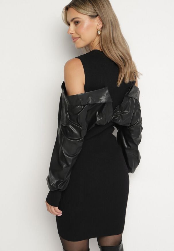 Born2be - Czarna Dzianinowa Sukienka z Wiskozą z Rękawami z Imitacji Skóry Maivonne. Okazja: na co dzień. Kolor: czarny. Materiał: skóra, wiskoza, dzianina. Sezon: wiosna, lato. Styl: klasyczny, casual