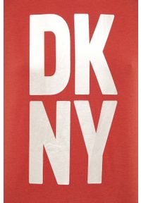 DKNY - Dkny t-shirt damski kolor czerwony. Kolor: czerwony. Materiał: dzianina. Styl: klasyczny #2