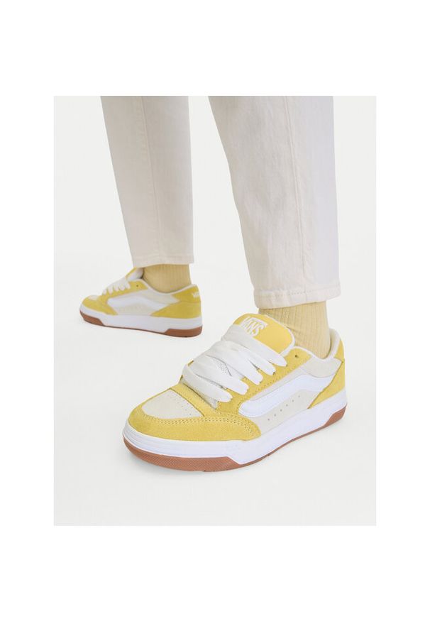 Sneakersy Vans. Kolor: żółty