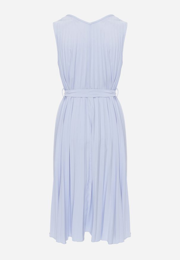 Renee - Jasnoniebieska Plisowana Sukienka Midi z Plisami na Dole i Paskiem w Talii Wrensilva. Kolor: niebieski. Materiał: materiał. Styl: elegancki. Długość: midi