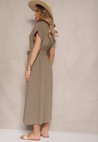 Renee - Zielona Bawełniana Sukienka Koszulowa z Wiązanym Paskiem i Krótkim Rękawem Elannoria. Okazja: na co dzień, na spacer. Typ kołnierza: dekolt w serek, kołnierzyk klasyczny. Kolor: zielony. Materiał: bawełna. Długość rękawa: krótki rękaw. Typ sukienki: koszulowe. Styl: casual, klasyczny, elegancki #5