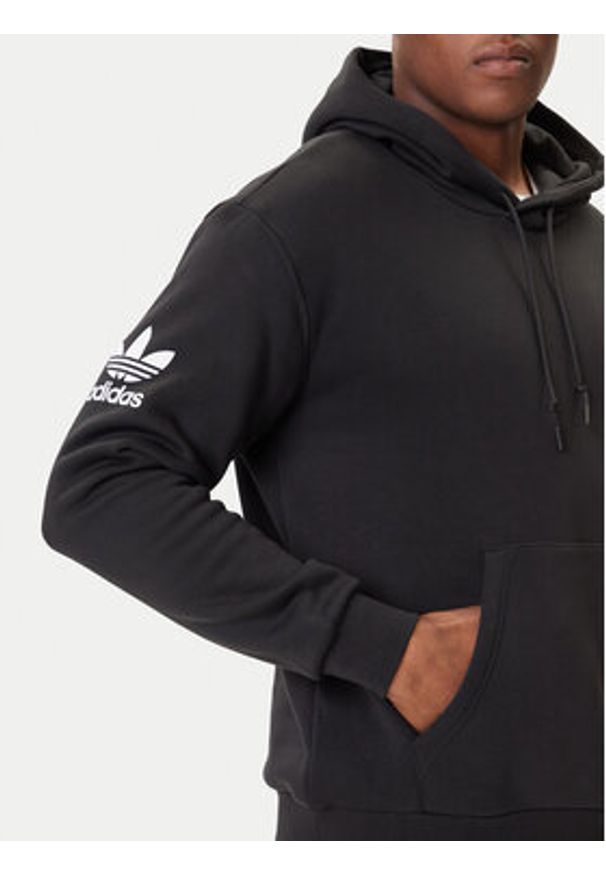 Adidas - adidas Bluza Graphic JX3058 Czarny Regular Fit. Kolor: czarny. Materiał: bawełna