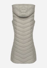 Born2be - Jasnozielona Pikowana Kamizelka z Odpinanym Kapturem Ivandirae. Okazja: na spacer, na co dzień. Kolor: zielony. Styl: casual, elegancki #5