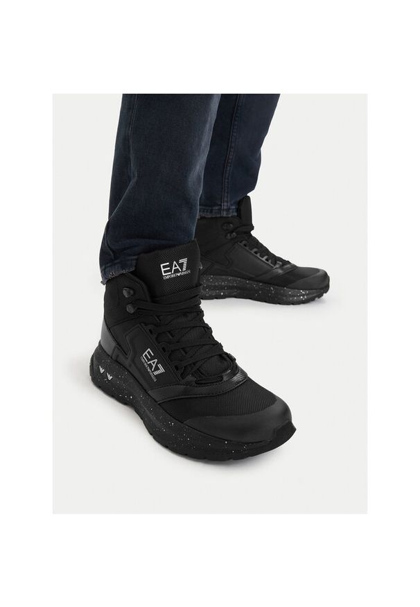 Sneakersy EA7 Emporio Armani. Kolor: czarny