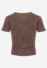 Born2be - Brązowy Bawełniany T-shirt z Cyrkoniowym Sercem Arielin. Okazja: na co dzień. Kolor: brązowy. Materiał: bawełna. Wzór: aplikacja. Styl: casual, klasyczny, sportowy #4