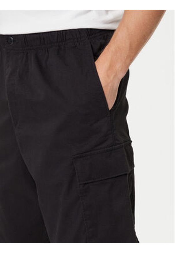 Calvin Klein Jeans Spodnie materiałowe LV040EM616 Czarny Straight Fit. Kolor: czarny. Materiał: bawełna