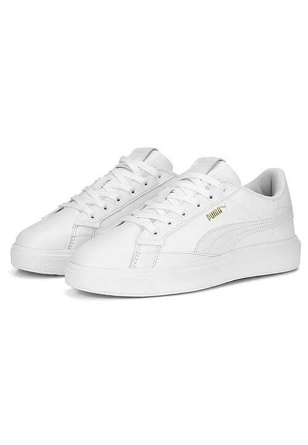 Buty do chodzenia damskie Puma Lajla. Zapięcie: sznurówki. Kolor: biały. Materiał: materiał, syntetyk. Szerokość cholewki: normalna. Sport: turystyka piesza