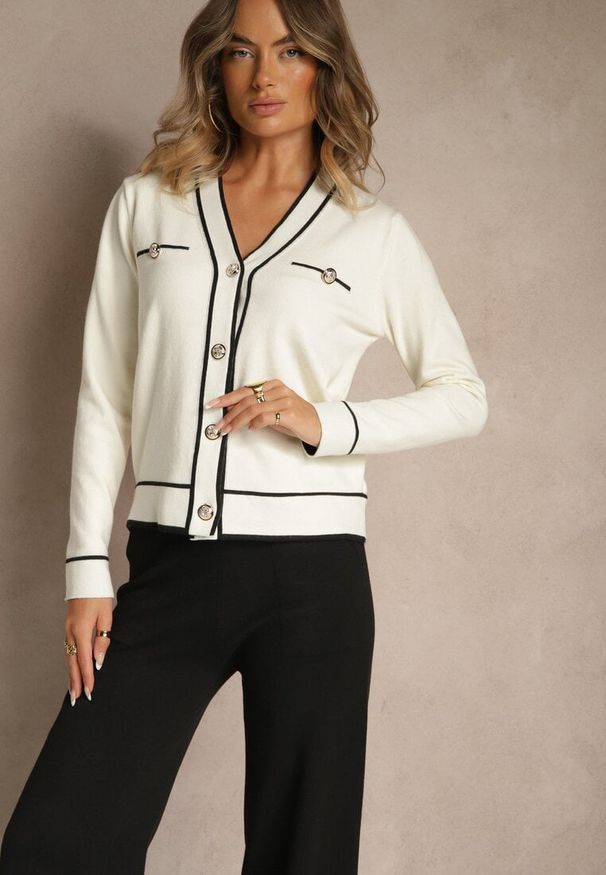 Renee - Jasnobeżowy Komplet z Dzianiny Spodnie Wide Leg i Retro Kardigan Giosila. Kolekcja: plus size. Kolor: beżowy. Materiał: dzianina