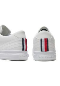 TOMMY HILFIGER - Tommy Hilfiger Sneakersy Th Hi Vulc Street Low Lth FM0FM05111 Biały. Kolor: biały. Materiał: skóra #5