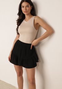 Born2be - Czarne Bawełniane Spódnico-Szorty z Falbankami Turena. Okazja: na co dzień. Kolor: czarny. Materiał: bawełna. Sezon: lato. Styl: elegancki, casual #1