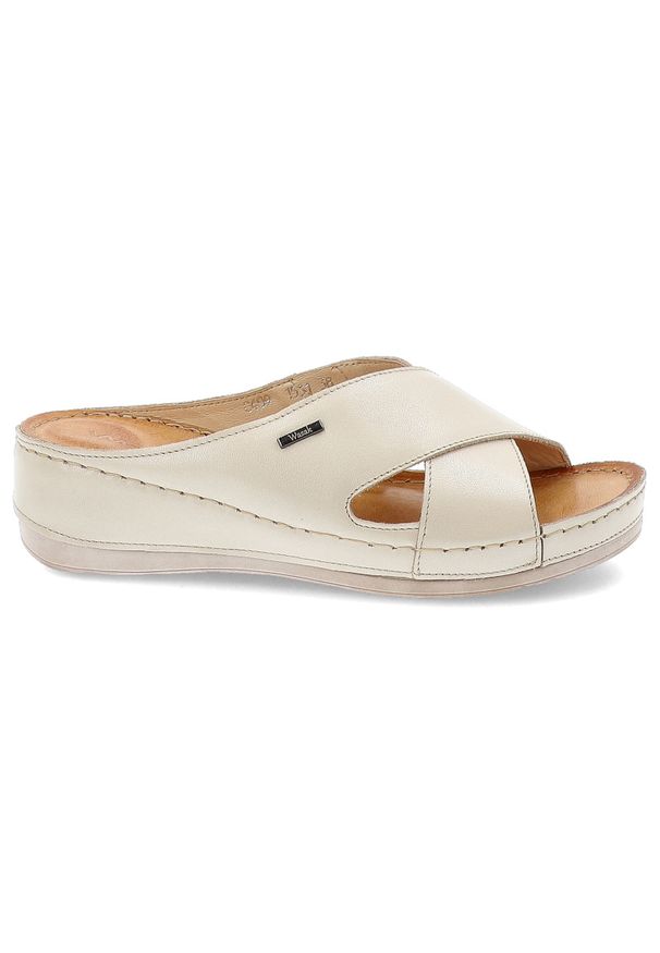 Beżowe Klapki Wasak Wygodne Obuwie Damskie. Okazja: na spacer, na co dzień. Kolor: beżowy. Materiał: skóra. Wzór: paski. Styl: casual, klasyczny