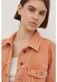 Superdry kurtka jeansowa damska kolor pomarańczowy przejściowa. Okazja: na co dzień. Kolor: pomarańczowy. Materiał: jeans. Styl: casual