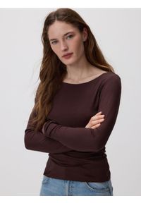 Reserved - Longsleeve z wiskozą - ciemnobrązowy. Kolor: brązowy. Materiał: wiskoza. Długość rękawa: długi rękaw