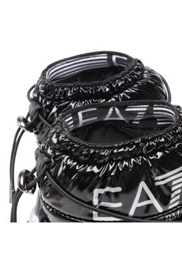 EA7 Emporio Armani Śniegowce X8M002 XK230 R926 Czarny. Kolor: czarny. Materiał: materiał