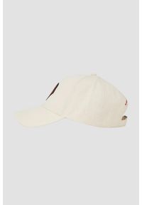 Karl Lagerfeld - KARL LAGERFELD Beżowa damska czapka z daszkiem z sercem. Kolor: beżowy. Materiał: bawełna. Wzór: aplikacja. Styl: klasyczny, elegancki, casual