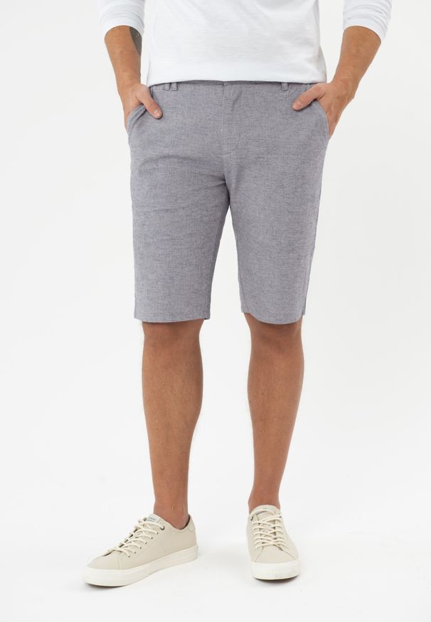 Volcano - Krótkie spodnie chino P-BRAXTON. Materiał: skóra, len, materiał, elastan, tkanina, bawełna. Długość: krótkie. Wzór: melanż, paski. Sezon: lato. Styl: wizytowy, klasyczny