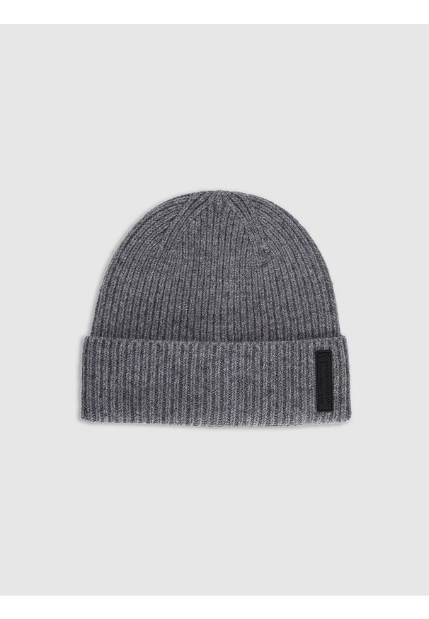 4f - 4F Czapka beanie męska - szara M. Kolor: szary. Materiał: wełna, dzianina. Sezon: zima. Styl: klasyczny, casual, elegancki