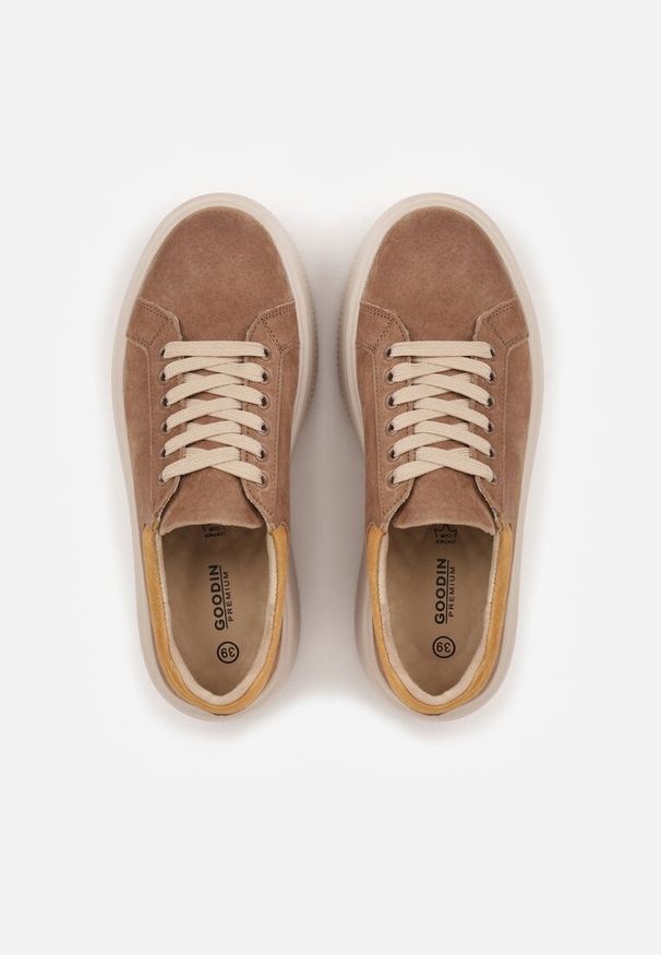 Born2be - Brązowe Zamszowe Sneakersy na Grubej Podeszwie Latella. Okazja: na co dzień. Kolor: brązowy. Materiał: zamsz