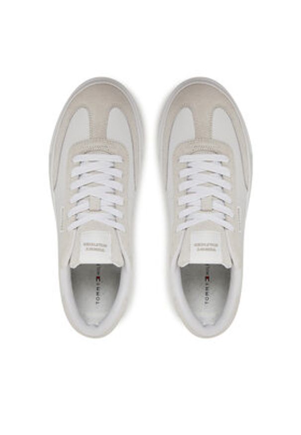 TOMMY HILFIGER - Tommy Hilfiger Sneakersy Th Cupset Summer Lth FM0FM05487 Biały. Kolor: biały. Materiał: skóra