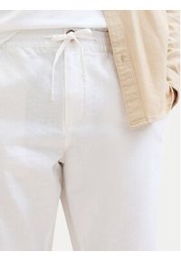 Tom Tailor Spodnie materiałowe 1041171 Biały Regular Fit. Kolor: biały. Materiał: bawełna