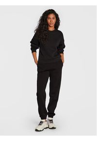 Gina Tricot Spodnie dresowe Basic 87590 Czarny Regular Fit. Kolor: czarny. Materiał: bawełna, dresówka #5