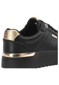 Big-Star - Czarne Sneakersy Big Star Wygodne Obuwie Damskie. Okazja: na co dzień. Zapięcie: sznurówki. Kolor: czarny. Materiał: skóra ekologiczna. Szerokość cholewki: normalna #7