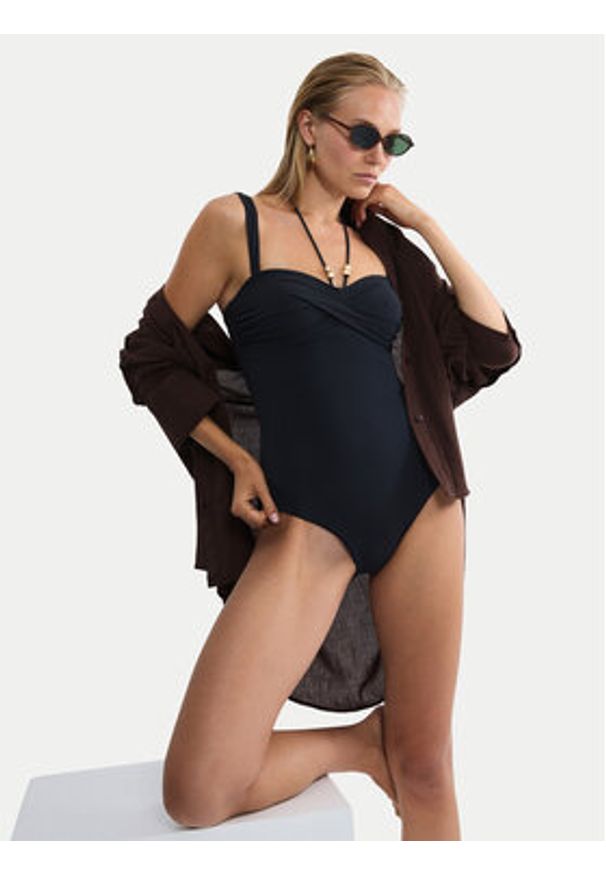 Triumph Strój kąpielowy Summer Twist OPD 01 10226488 Czarny. Kolor: czarny. Materiał: syntetyk