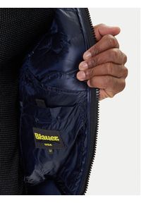 Blauer Kurtka puchowa 25WBLUC03075 Granatowy Regular Fit. Kolor: niebieski. Materiał: syntetyk