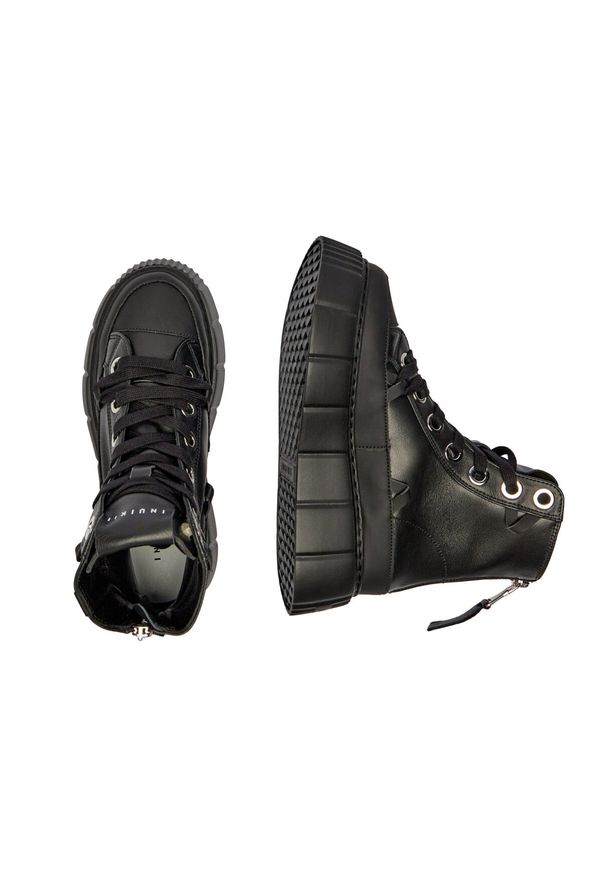 Inuikii - Sneakersy damskie INUIKII LEATHER MATILDA. Okazja: do pracy, na co dzień, na spacer. Kolor: czarny. Sport: turystyka piesza