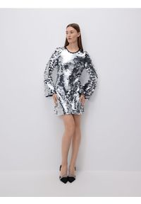 Reserved - Sukienka z cekinami - srebrny. Kolor: srebrny. Materiał: dzianina #1
