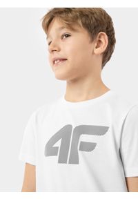 4F JUNIOR - T-shirt z nadrukiem chłopięcy. Kolor: biały. Materiał: bawełna. Wzór: nadruk