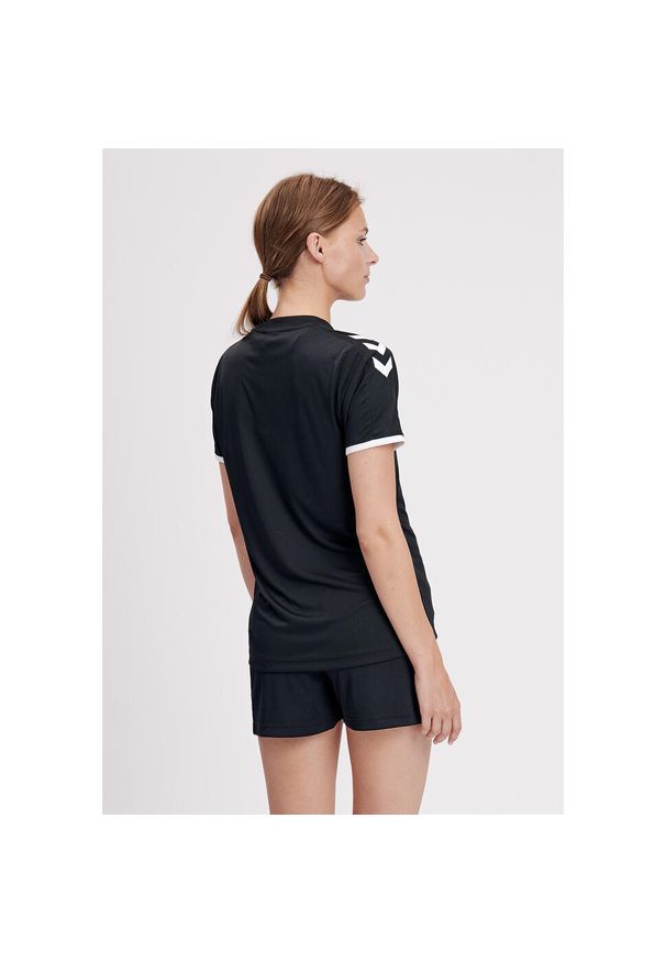 Koszulka sportowa z krótkim rękawem damska Hummel Core Womens SS Jersey. Kolor: zielony, wielokolorowy, brązowy. Materiał: jersey. Długość rękawa: krótki rękaw. Długość: krótkie