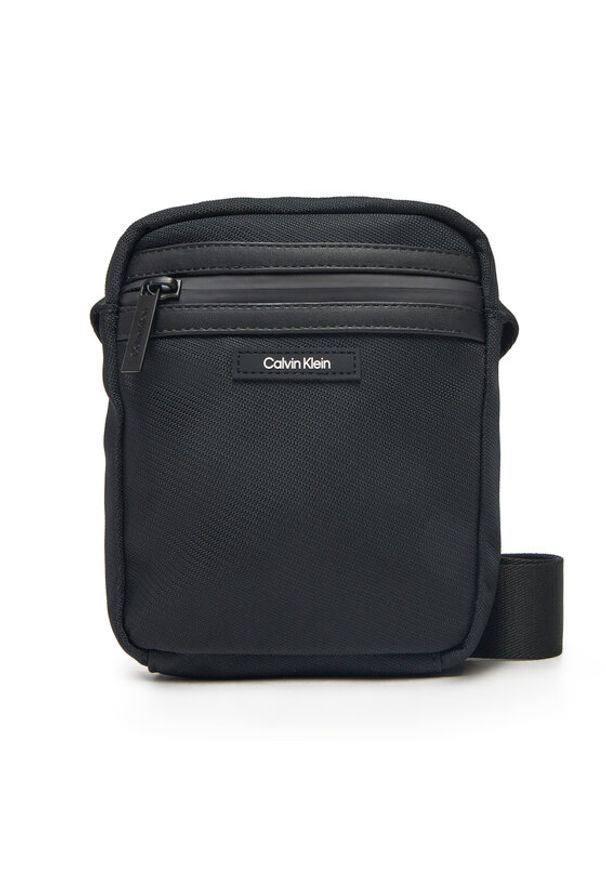 Calvin Klein Saszetka K50K512772 Szary. Kolor: szary. Materiał: materiał, nylon