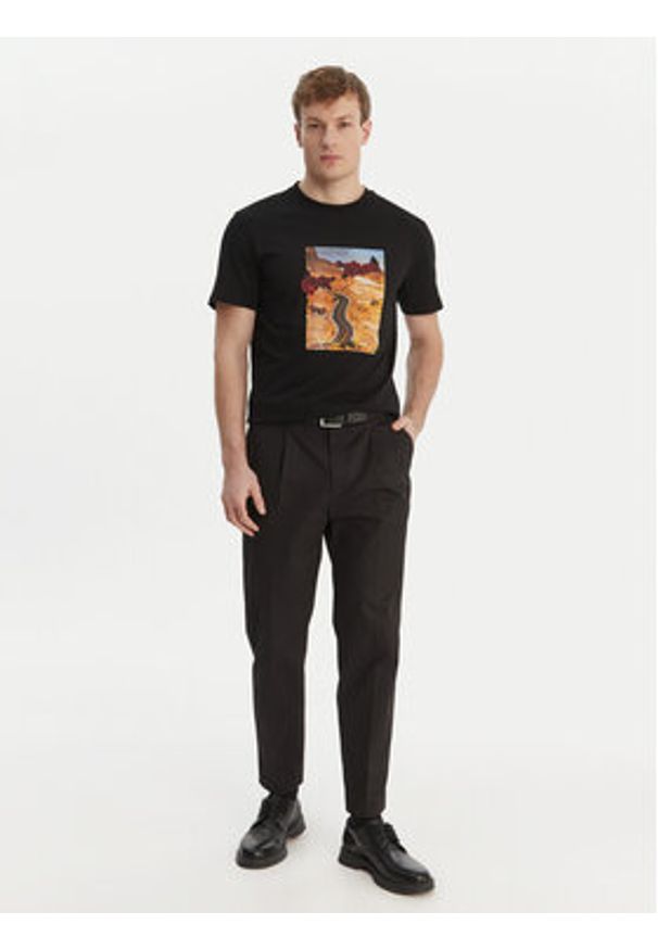 Hugo - HUGO T-Shirt Dikerd 50564024 Czarny Relaxed Fit. Kolor: czarny. Materiał: bawełna