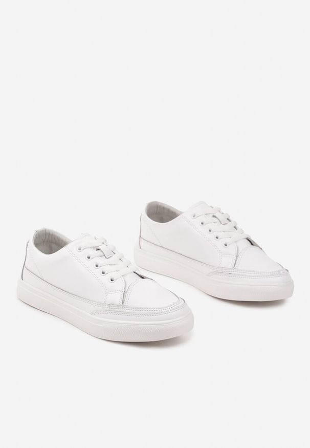 Renee - Białe Sneakersy Sportowe z Naturalnej Skóry Feneseta. Kolor: biały. Materiał: skóra