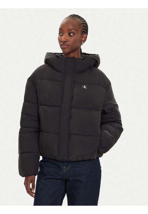 Calvin Klein Jeans Kurtka zimowa J20J224112 Czarny Regular Fit. Kolor: czarny. Materiał: syntetyk. Sezon: zima