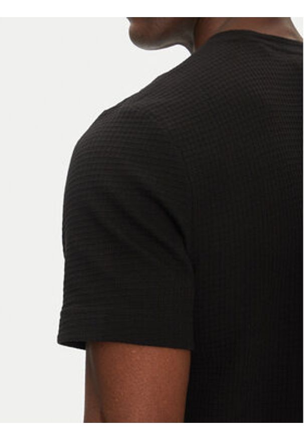Hugo - HUGO T-Shirt Austin 50532011 Czarny Regular Fit. Kolor: czarny. Materiał: syntetyk