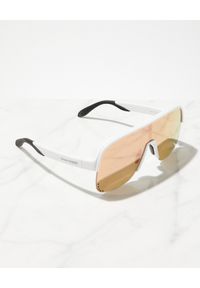 Alexander McQueen - ALEXANDER MCQUEEN - Okulary przeciwsłoneczne z logo. Kolor: biały