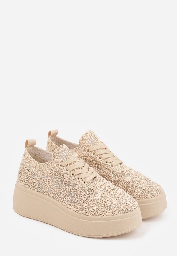 Renee - Beżowe Sneakersy Boho na Platformie Zdobione Plecionym Wzorem Abilama. Kolor: beżowy. Materiał: jeans, zamsz. Szerokość cholewki: normalna. Wzór: aplikacja. Obcas: na platformie